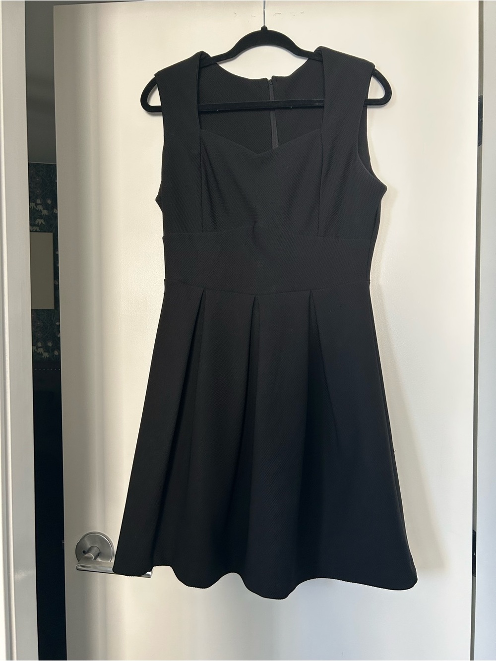 Modcloth Black Sleeveless Fit-and-Flare Dress - L